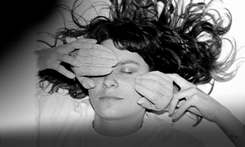 Illustration : Arpenter les lieux où l’on fait dormir les morts